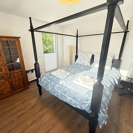 Deruhhus Nyaraló Rankwitz